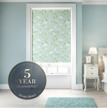 Why buy our made to measure green Roller blinds?