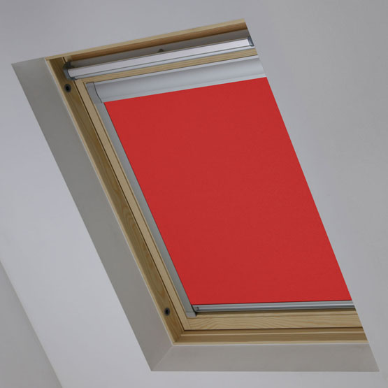 Essentials Carnival Red roof_blind