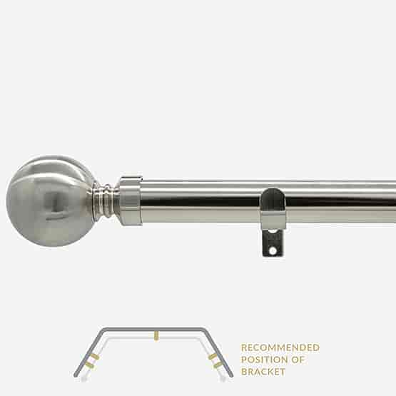 28mm Allure Classic Stainless Steel Effect Ball Eyelet Bay Window