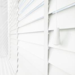 Dalby Winter White with Cotton Tapes Wooden Venetian Blind
