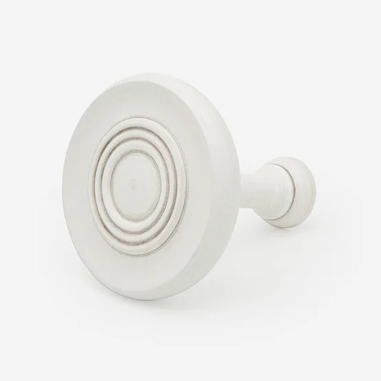 Holdback For 55mm Portofino Distressed Ivory pole_accessory