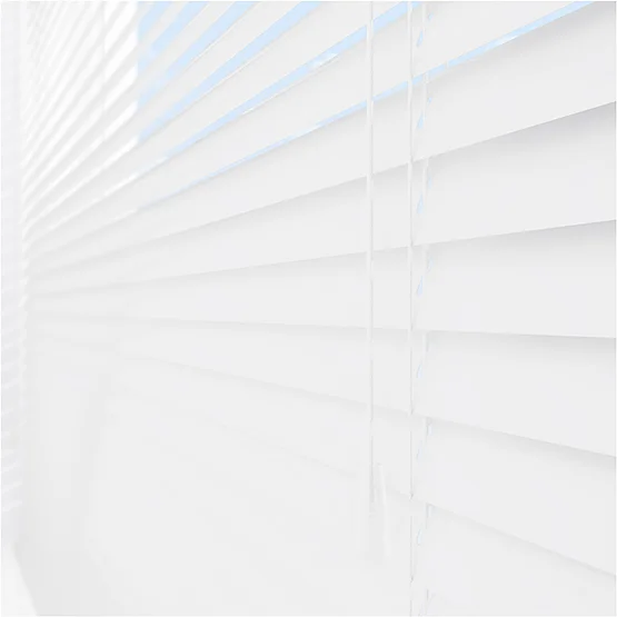 Verta White venetian
