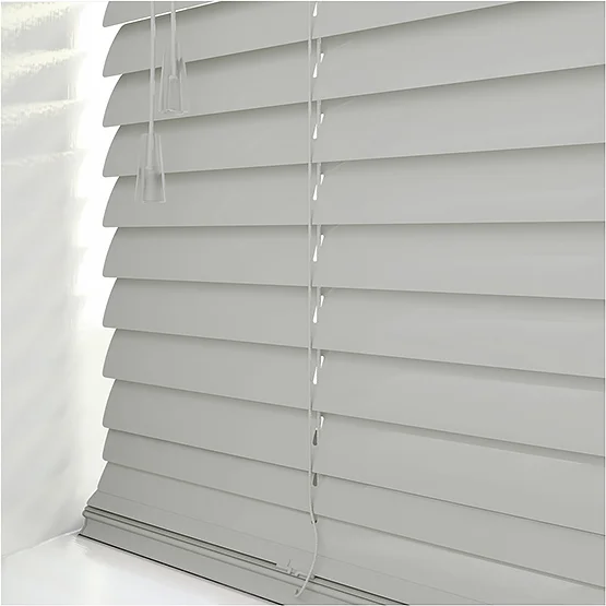Verta Grey venetian