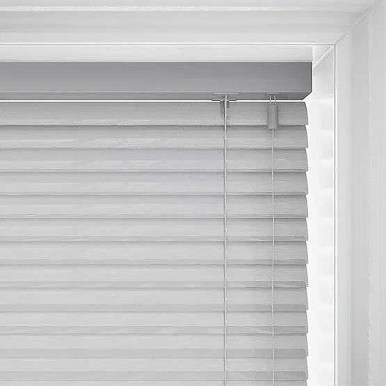 Verta Perforated Comet venetian
