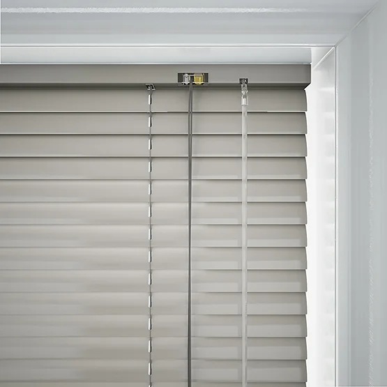Vigor Shadow Grey venetian
