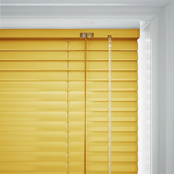 Vigor Yellow venetian