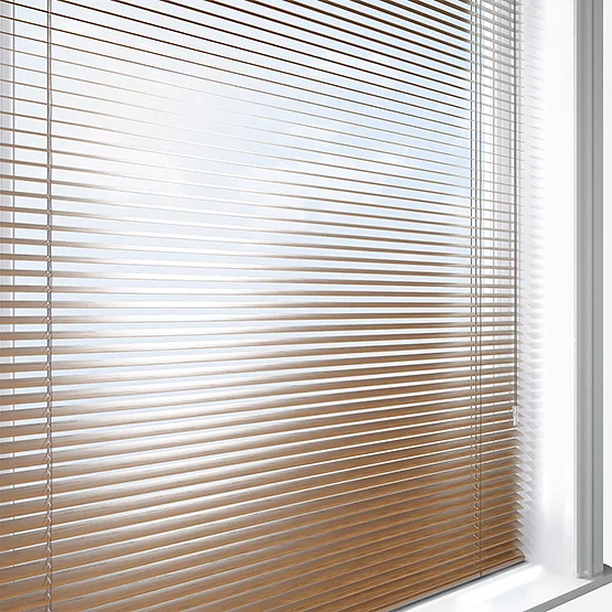 Vigor Oak venetian