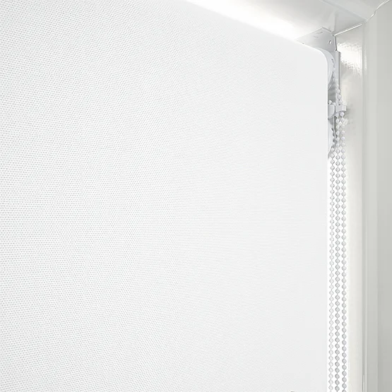Supreme Blackout Porcelain & SunVue Cream double_roller