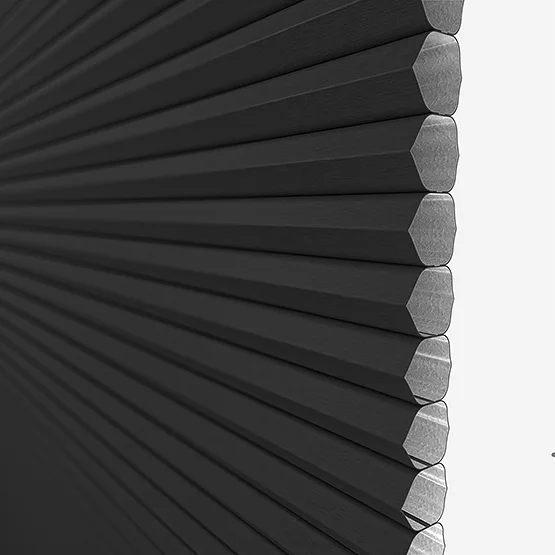ThermoCell Blackout Jet Black stickfit_pleated