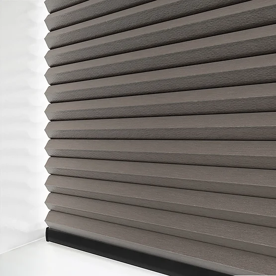 Luna Walnut pleated