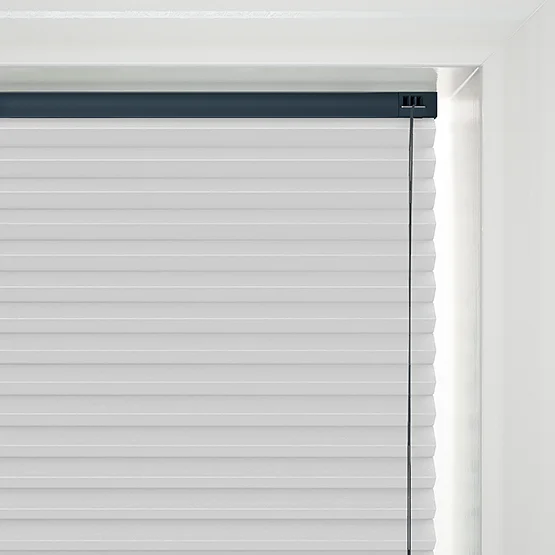 Luna Cloud pleated