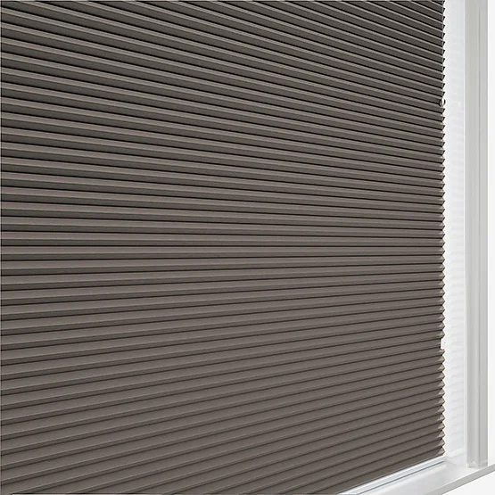 Luna Walnut pleated