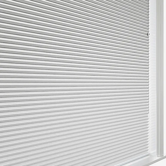 ThermoCell Blackout White pleated