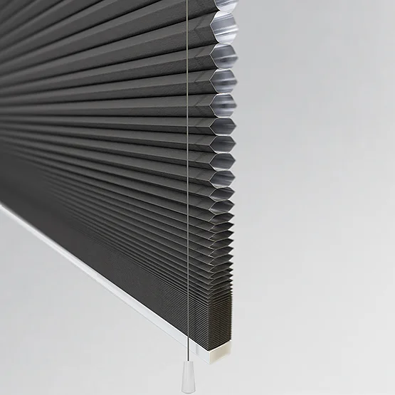 Luna Graphite pleated