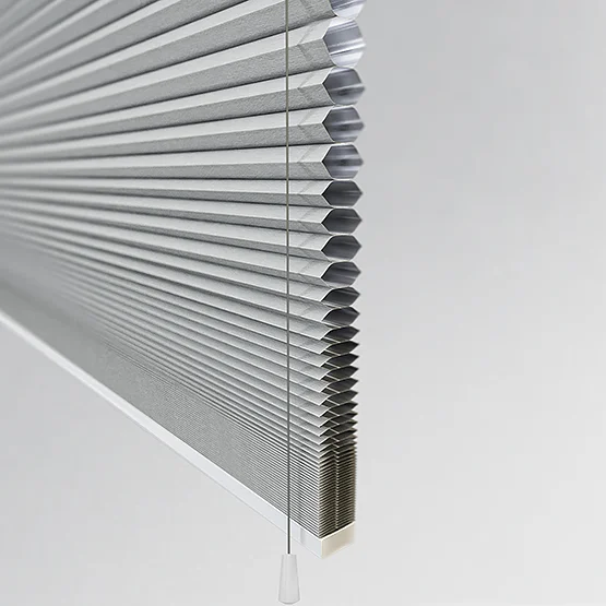 Luna Pumice pleated