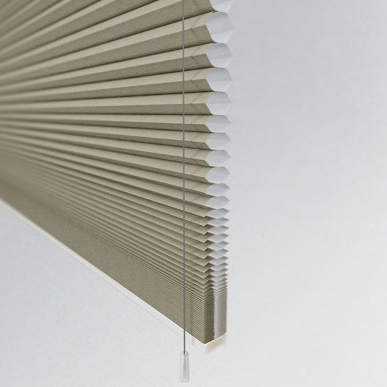 Touched By Design Berlin Blackout Cream pleated