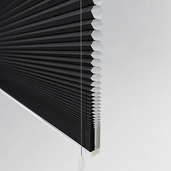 Berlin Jet pleated