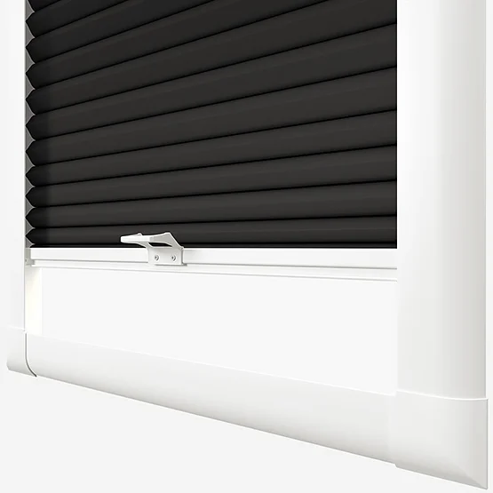 ThermoCell Jet Black perfect_fit_pleated
