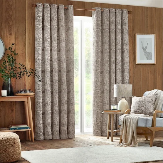 Furn Winter Woods Animal Chenille Taupe Eyelet rm_curtain