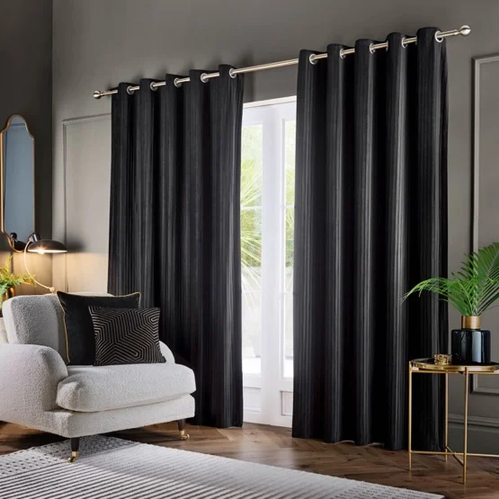 Paoletti Corinthian Velvet Black Eyelet rm_curtain