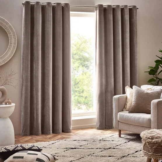 Chenille Opulence Greige Eyelet rm_curtain