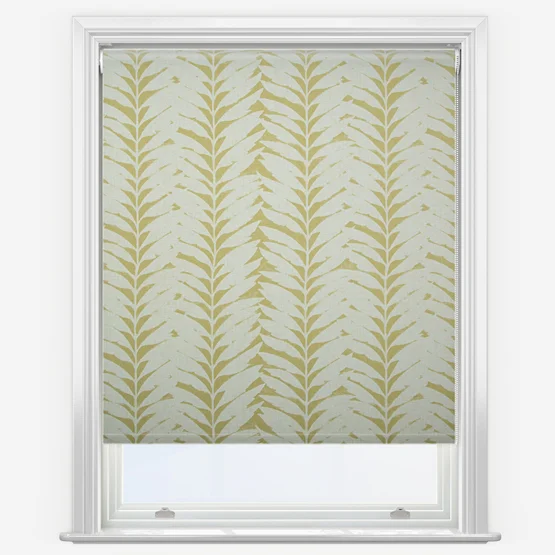 product photo to show the type of roman blind inspired by buckinham palace