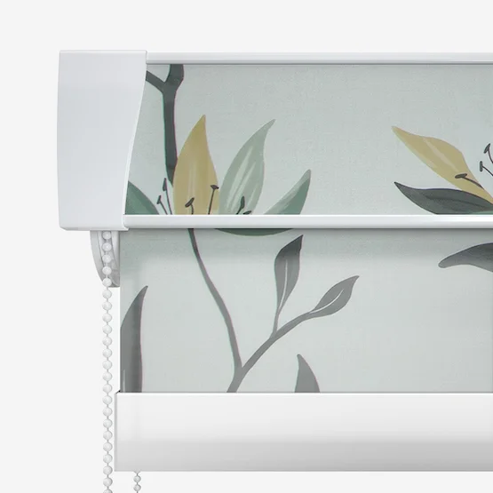 Lily Mellow Sage roller