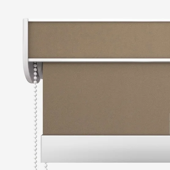 Carnival Blackout Praline roller
