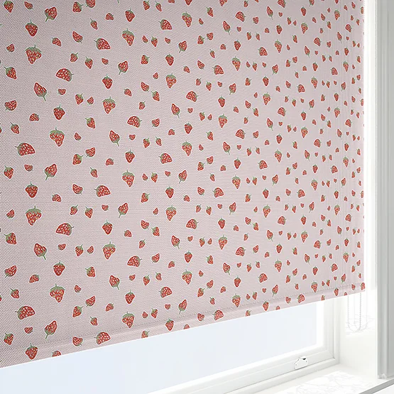 Sonova Studio Petite Strawberries Shortcake Pink roller