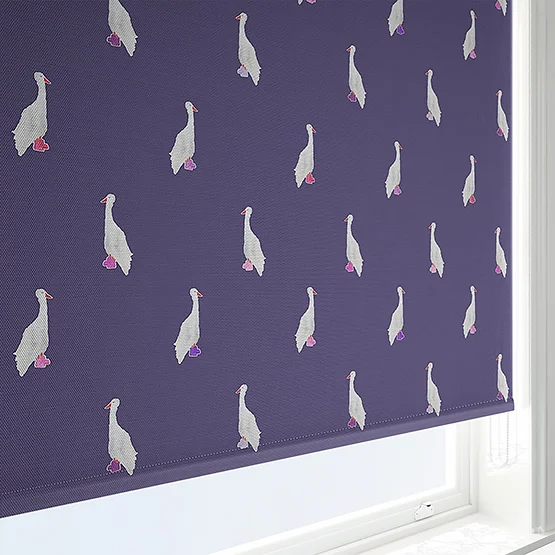 Sonova Studio Silly Goose Aubergine roller