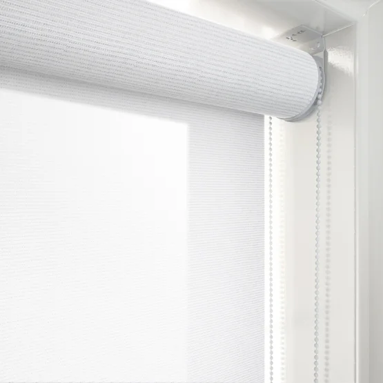 Cadence White roller
