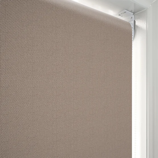 Coulisse Mila Blackout Dove roller