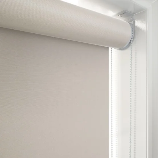 Carnival Blackout Taupe roller