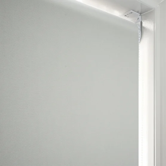 Pop Blackout Linen roller
