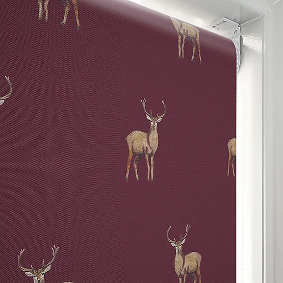 Sonova Studio Argyll Deep Red roller
