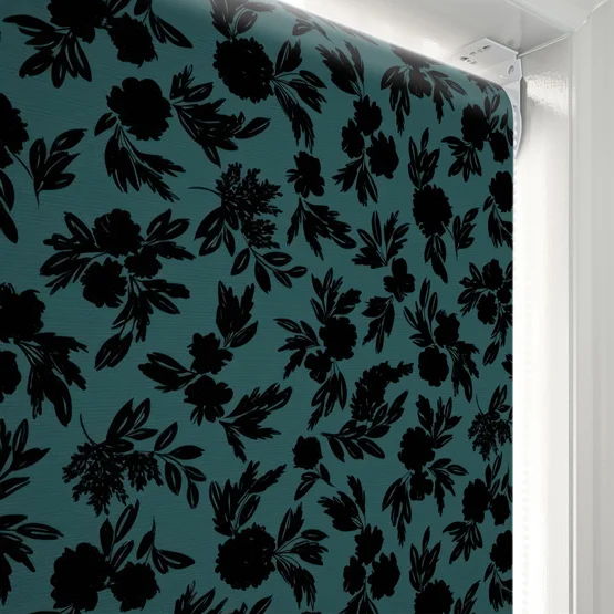 Sonova Studio Austen Meadow Emerald roller