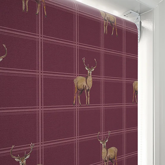 Sonova Studio Hawick Deep Red roller