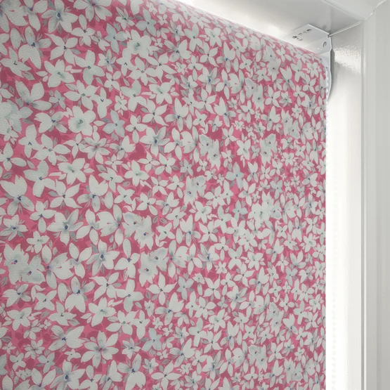 Sonova Studio Meadow Magenta roller