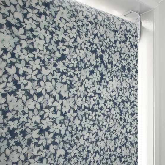 Sonova Studio Meadow Midnight Blue roller