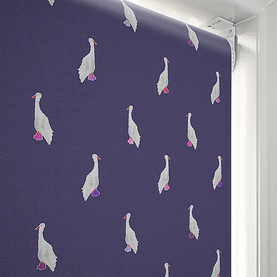 Sonova Studio Silly Goose Aubergine roller