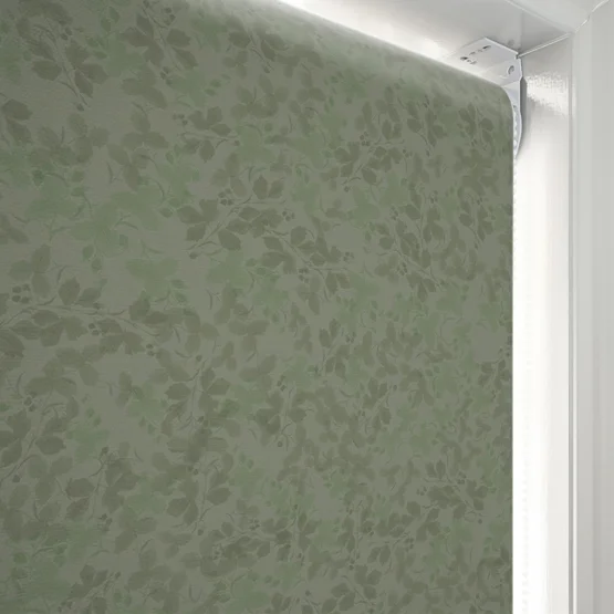Sonova Studio Strawberry Field Fern Green roller