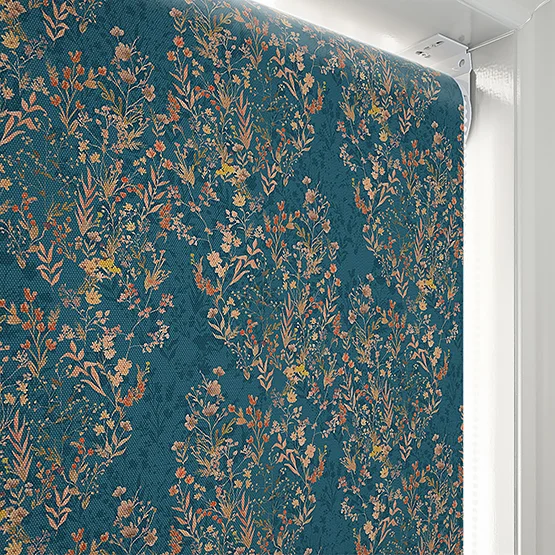 Sonova Studio Wildflower Blue Rust roller