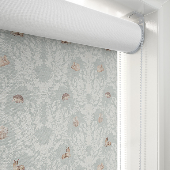 Sonova Studio Woodland Damask Dove Grey roller