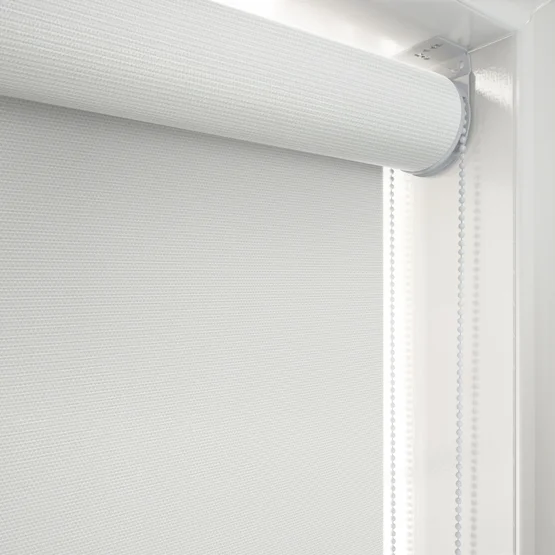Supreme Blackout Porcelain White roller