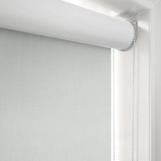 Voga Blackout White Textured roller