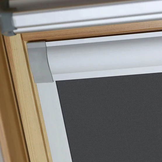 Essentials Cairn Blackout roof_blind
