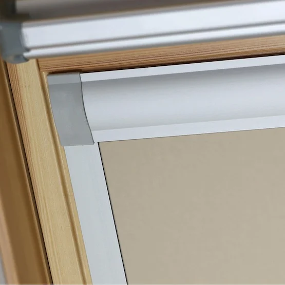 Essentials Perfect Greige roof_blind