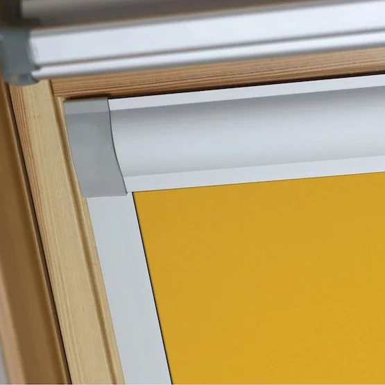Essentials Yellow roof_blind