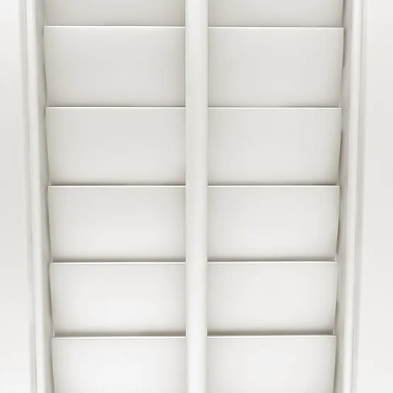 WoodLux Eggshell White shutter