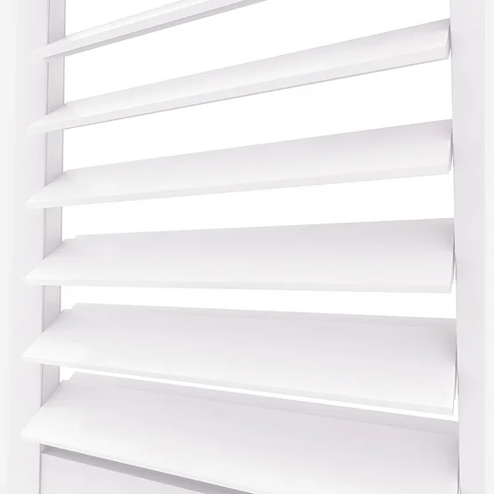 Premier Prive Pure White shutter